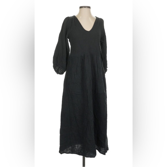 Madewell Lightspun V-Neck Midi Dress in Black, size Medium - Picture 1 of 6